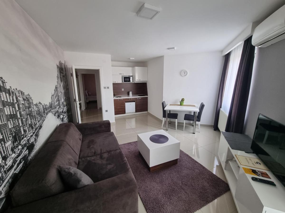 Garni Hotel Nis City View Zimmer foto