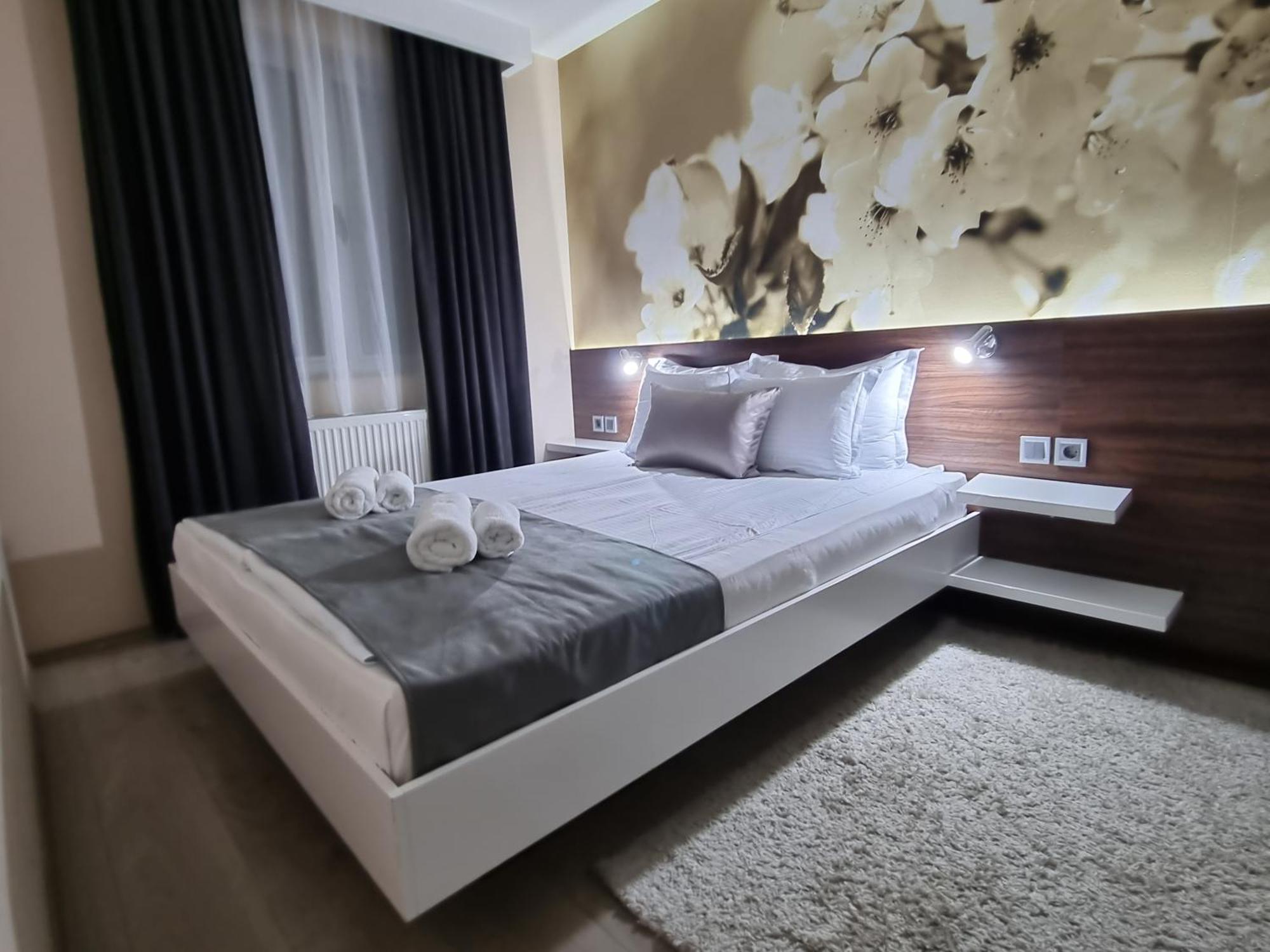 Garni Hotel Nis City View Zimmer foto